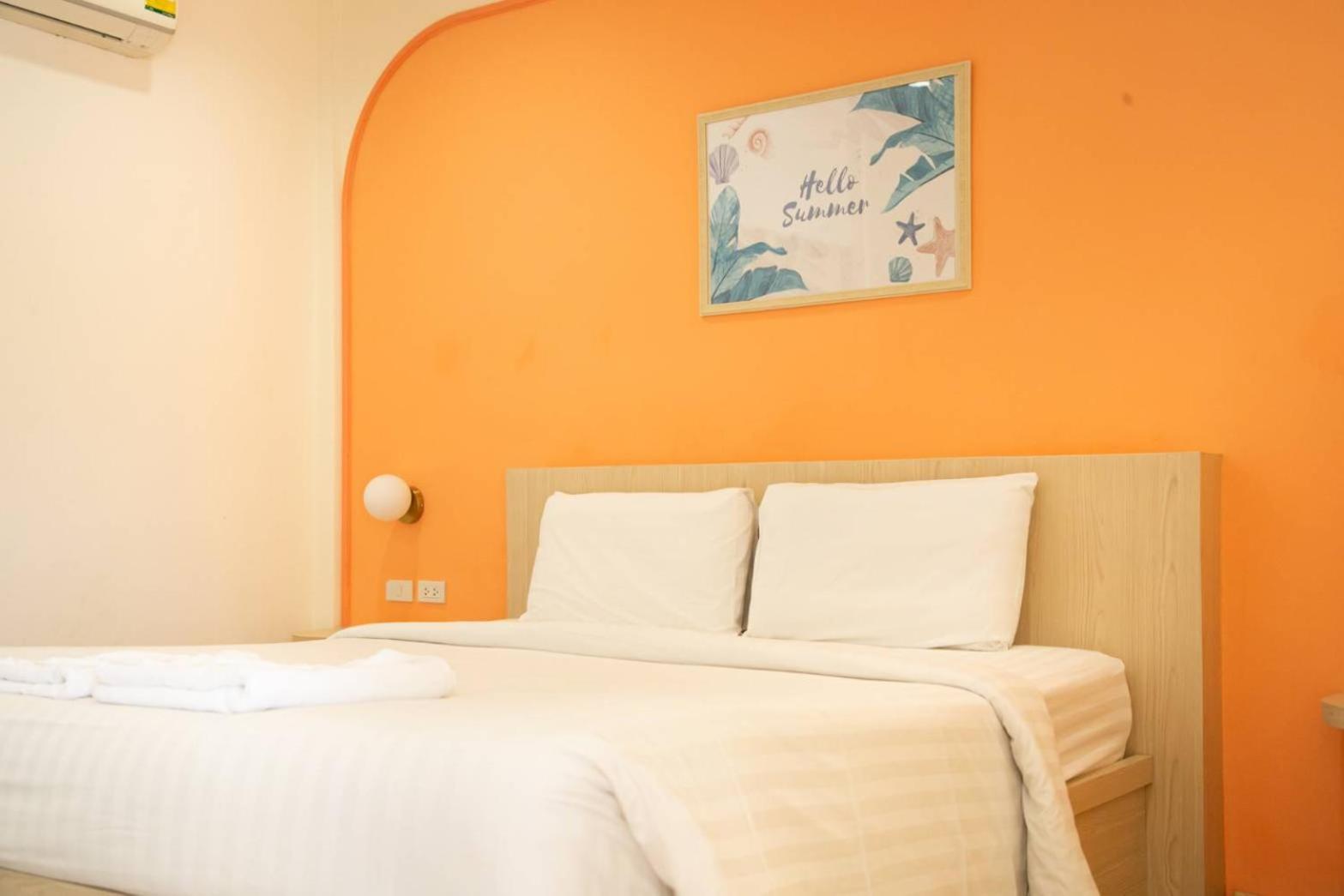 Sky View Hotel Buriram Extérieur photo