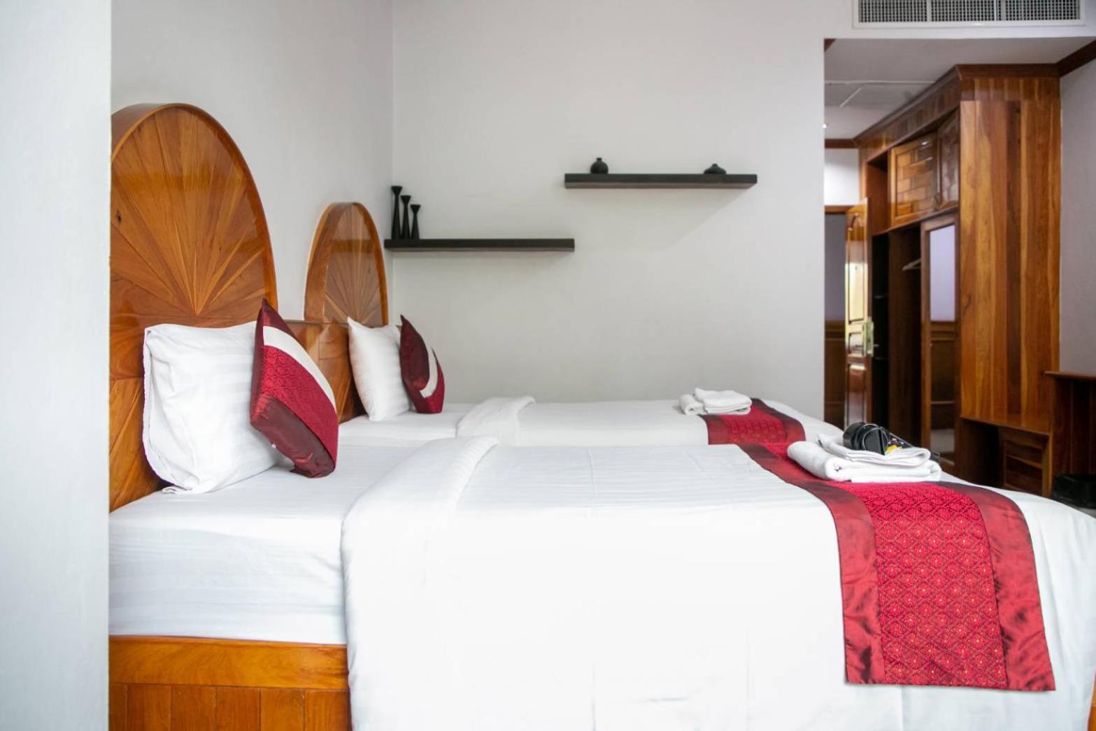 Sky View Hotel Buriram Extérieur photo