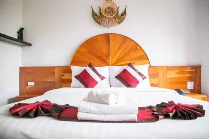 Sky View Hotel Buriram Extérieur photo